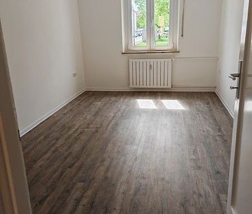 Praktische 2-Zimmer-Wohnung in Oberhausen - ideal für Pendler! - Foto 4