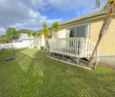 Location! Location!Location! - Photo 6