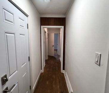 For Lease - 49 Tedford Drive, Toronto, Ontario - Photo 3