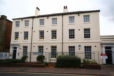 1 bedroom ground floor flat to rent - Photo 5