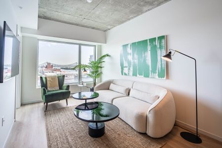 Rue St-Hubert, H2Y 0B9, Montréal - Photo 2