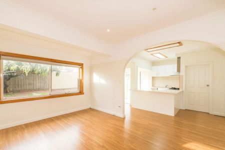 WATER VIEWS | PREMIUM BAYSIDE LOCATION! - Photo 5