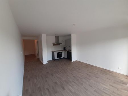 location Appartement T2 DE 43.7m² À CERGY - Photo 4