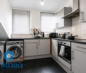 2 bed Flat for Rent - Photo 6