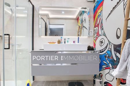 Location Appartement 2 pièces 63m² ANTIBES 06600 - Photo 2