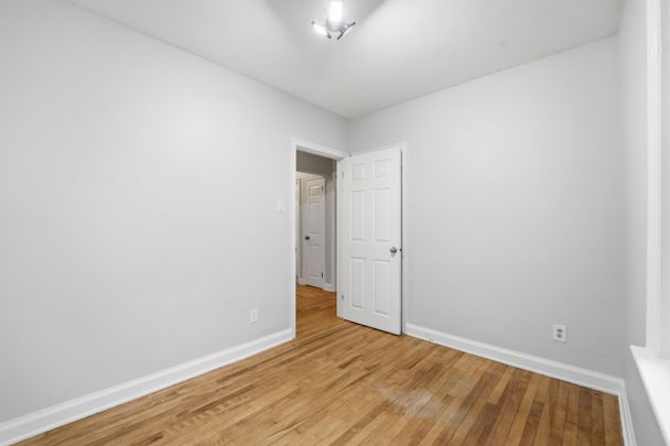 For Lease - 49 Crownhill Street, Beacon Hill North - South and Area, Ontario - Photo 1