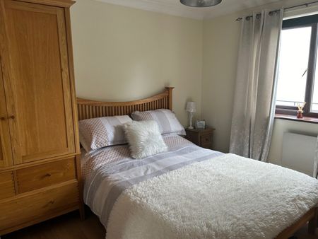1 Bed Flat, Granby Court, RG1 - Photo 3