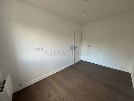 Location Appartement 3 pièces 64m² - Photo 4