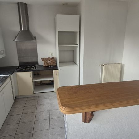 Location Appartement 2 pièces 52m² COURRIERES 62710 - Photo 3
