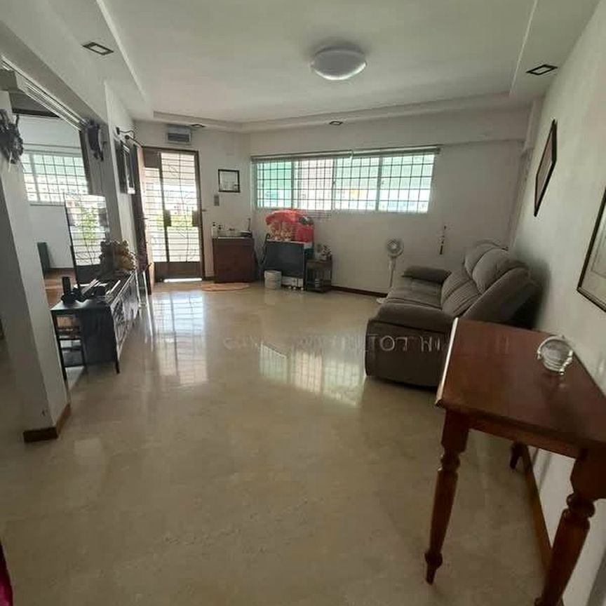 Blk 126 Geylang East Grove (Geylang), HDB 3 Rooms - For Rent - Photo 1