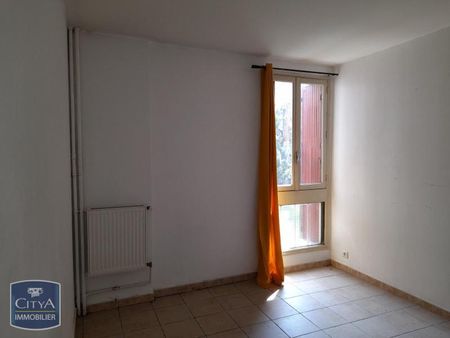 Location Appartement 2 pièces 42m² MARSEILLE 5ème - Photo 5