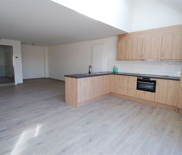 Volledig gerenoveerd duplex-appartement met 2 slaapkamers in het ce... - Foto 5