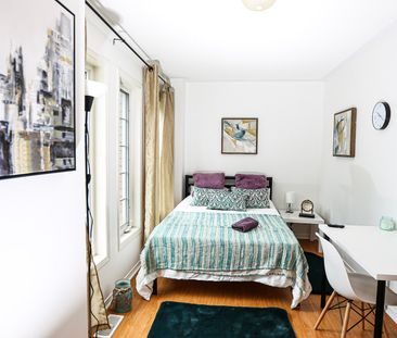 Deluxe Premium - Boake Street (Female Only) - Photo 2