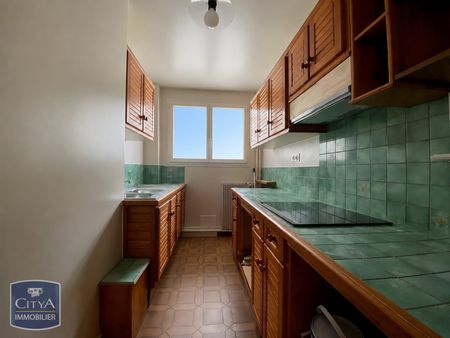 Location Appartement 3 pièces 51m² NEUILLY SUR MARNE 93330 - Photo 2