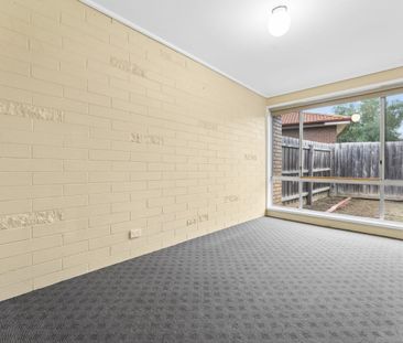 ONE WEEK FREE RENT FOR THE RIGHT APPLICANT! - Photo 6