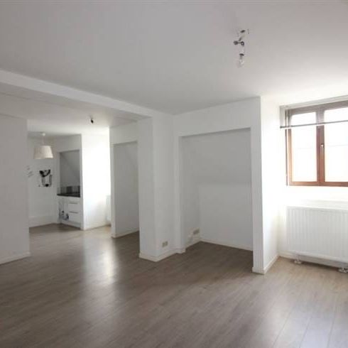 Appartement te huur - Photo 1