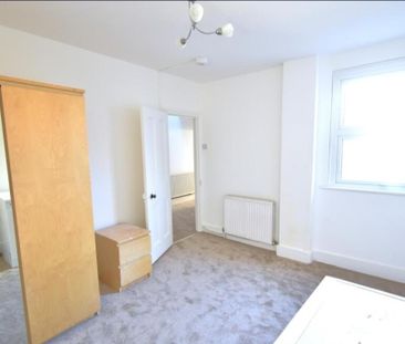 3 Bed Semi-Detached House, Stuart Road, W3 - Photo 6