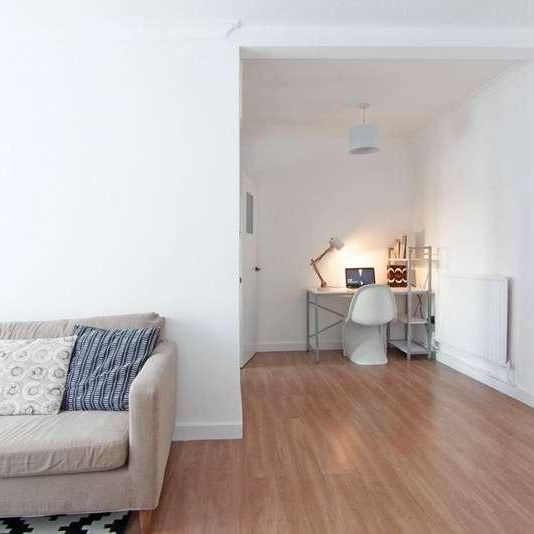 Deptford Wharf, London, SE8 - Photo 1