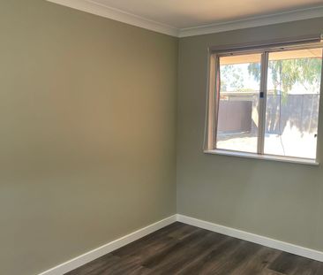 FAMILY HOME WITH LARGE YARD - Photo 2