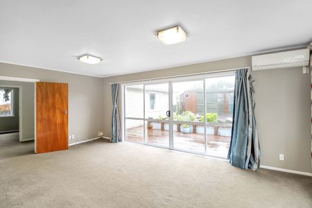 Family Home For You in Maungaraki - Photo 3