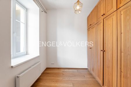 Pronájem bytu 5+1 141 m² - Фото 3