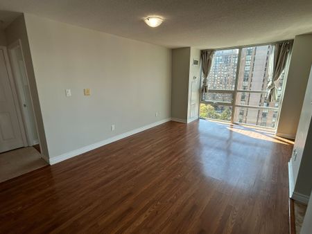 For Lease - 208 Enfield Place Unit# 1808, Mississauga, Ontario - Photo 5