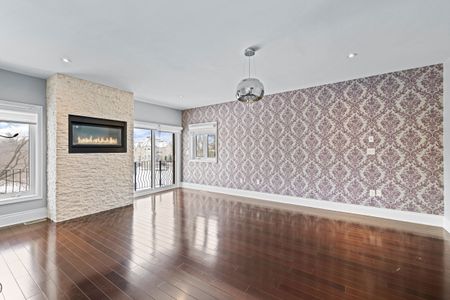 For Lease - 4001 Teston Road, Vaughan, Ontario - Photo 2