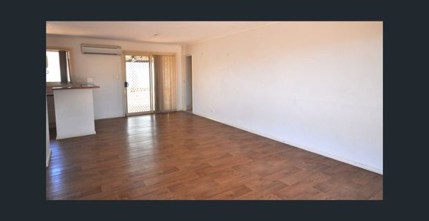 MASTERS VILLA - 3x2 + Secure Complex with Communal Pool - Photo 1