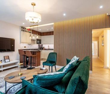 2 bedroom flat to rent - Photo 2