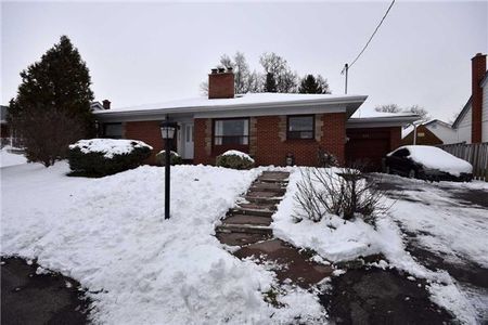 For Lease - 929 Ritson Road, Oshawa, Ontario - Photo 2