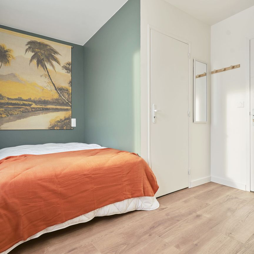 GAMBETTA K Roommate 6 Bedrooms at Reims - Photo 1