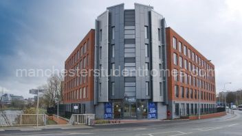 Riverside House, 100 Blackfriars Road, Salford, M3 7FU - Photo 3
