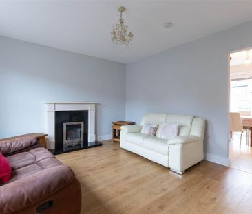 23 Sir Richard Wallace Road, Lisburn, BT28 3ZH - Photo 3