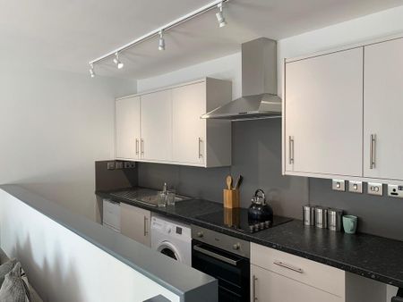 1 bedroom private hall to rent - Photo 3