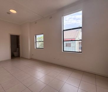 4/18 Upper Road, Forest Lodge, NSW 2037 - Photo 4