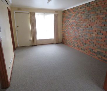 SPOTLESSLY CLEAN TWO BEDROOM UNIT CLOSE TO SHOPS, SCHOOLS AND TRANS... - Photo 2