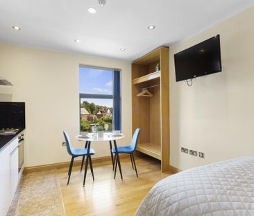 Studio to rent - Photo 2