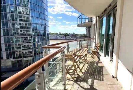 1 Bed Flat, St. George Wharf, SW8 - Photo 5