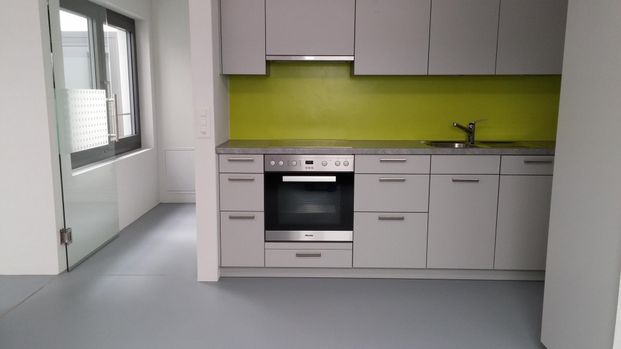Moderne, helle Loftwohnung im Stedtli - Photo 1
