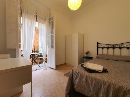 Carrer de Balmes, Valencia, Valencian Community 46001 - Photo 4