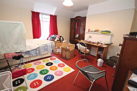2 bedroom private hall to rent - Photo 3