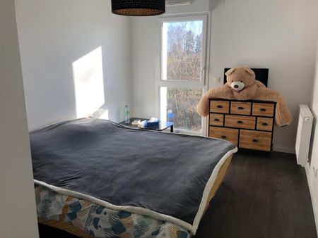 Location Appartement 3 pièces 61m² MONT ST AIGNAN 76130 - Photo 5