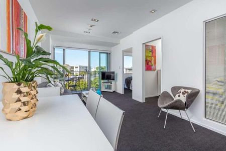 Affordable Rental in the Heart of Takapuna - Photo 5