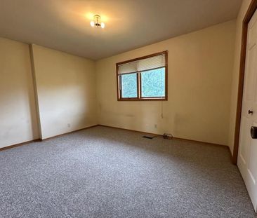 For Lease - 1711 Hansuld Street, London East, Ontario - Photo 2