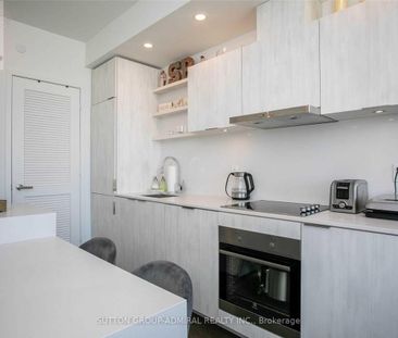16 Bonnycastle Street condo — Toronto, ON (1-Bedroom) - 1 Bedroom - Photo 6
