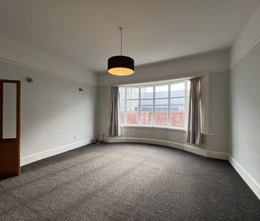 571 Manchester Street, St. Albans - Photo 4