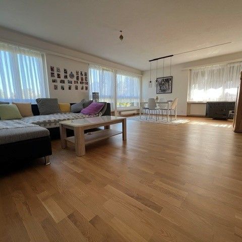 3.5 Zimmer-Wohnung im 1. OG mit Balkon - Foto 1