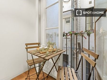 barcelona, Catalonia 08003 - Photo 3