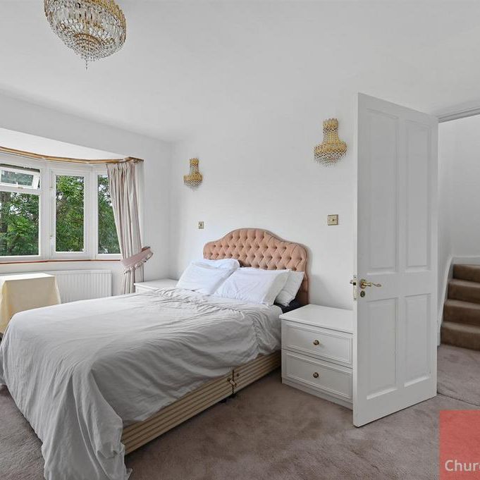 5 bedroom semi-detached house to rent - Photo 1