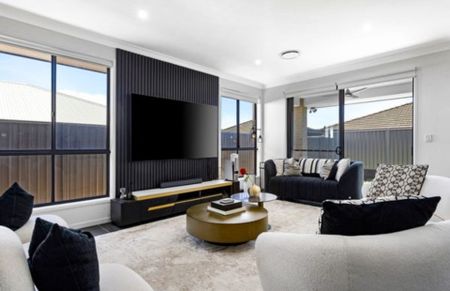 Effortless Modern Living in a Family-Friendly Location! - Photo 3